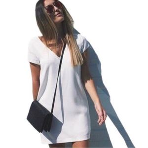 Aritzia Babaton Jameson shift dress cap sleeve V-neck mini White